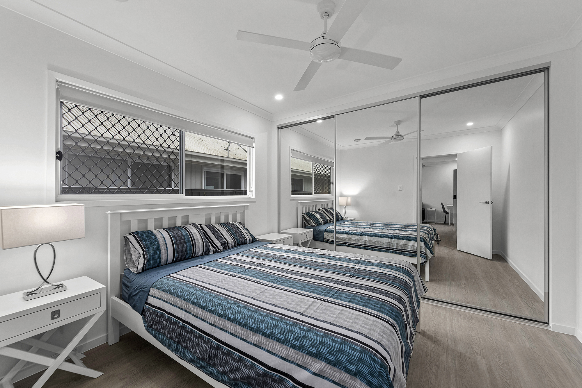 Studio Rooms for Rent Here at Suite Studios, our tenants enjoy the privacy of fully furnished studio rooms, each equipped with its own bathroom and kitchenette. In our community, residents only share common spaces such as the kitchen and laundry facilities.